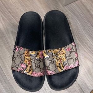 Gucci slides